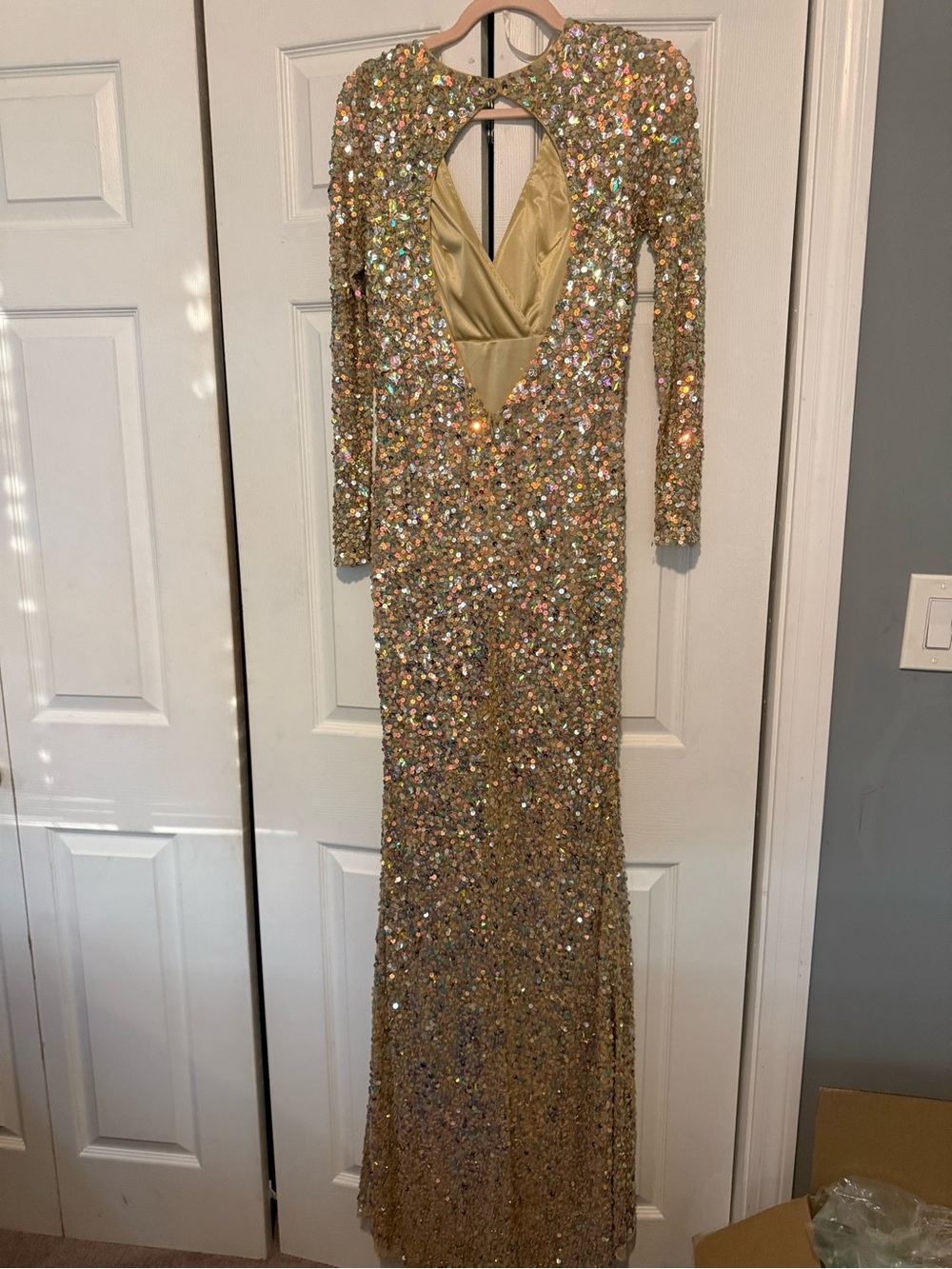 Primavwra Courture Gold Sequin Long Sleeve Evening Gown NWT